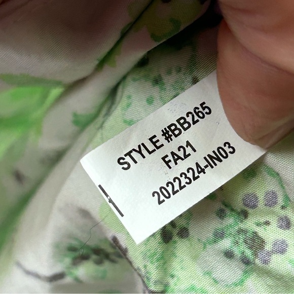 J crew Smocked neck puff-sleeve top in lime cherry blossoms - Picture 7 of 8